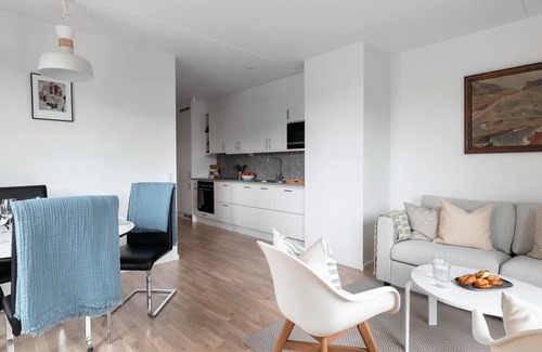 Alvsjo Apartment | Stylish Urban Home in Stockholm