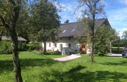 Kirchbach Apartment | Stylish vacation apartment in an old farmhouse - south view