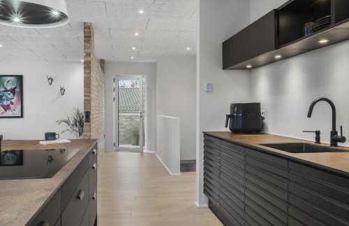 Vejle Villa | Stylish villa in Vejle near Legoland -4 bedroom Incl Towels and bed linens