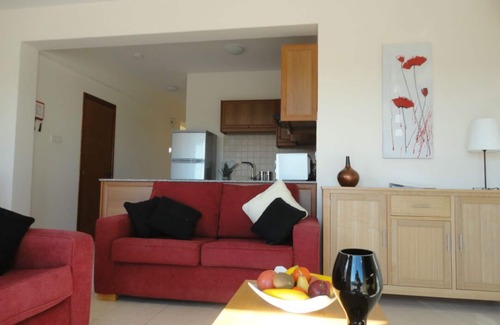 Anafotida Villa | Stylish Villa With Swimming Pool