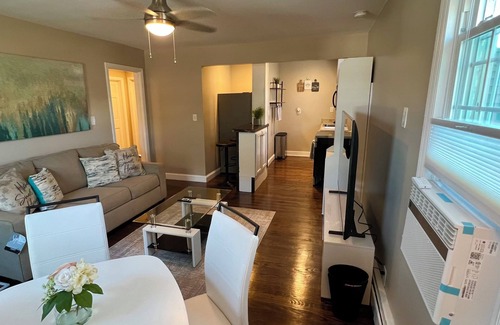 Patchogue Apartment | Stylish yet cozy experience at this centrally-located place in Patchogue.nn