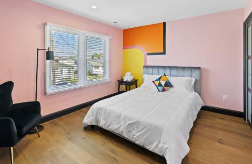 Atlantic City House | Stylishly Renovated 5-Bedroom Home in AC - Perfect for Groups and Families