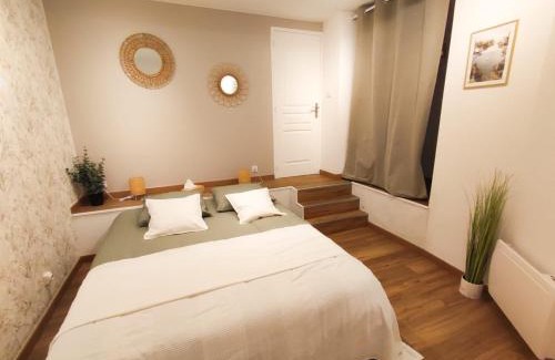 Hirson Apartment | Sublime appartement hyper centre Hirson
