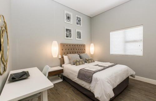 Kraaifontein Apartment | Suburban Bliss Durbanville