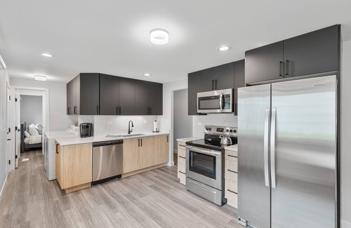 Wasco House | Suburban FAB