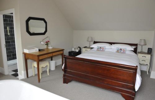Southend-on-Sea House | Suenos Guesthouse