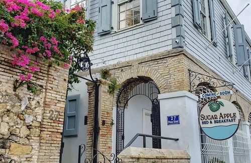 Christiansted House | Sugar Apple Bed & Breakfast