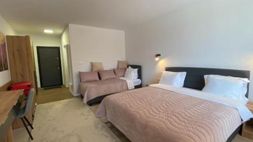 Sarnitsa House | SUGARFAME- Guest House