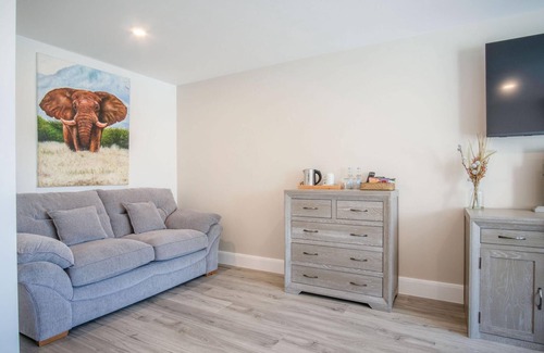 Pen-y-cae Apartment | Suite 10 - Sleeping Giant Hotel - Pen Y Cae Inn