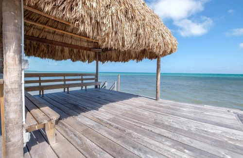 Caye Caulker Hotel | Suite 3 at Island Pearl Gold Standard Certified