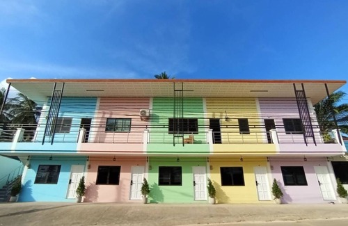 Ao Nang Apartment | Suite, a/c King bed, fan Sofabed, Netflix, Kitchenette, 15 min walk to the Beach