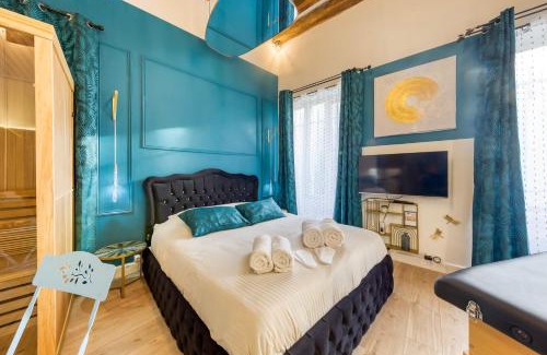 Arpajon Apartment | Suite bien être - jacuzzi et sauna/love room