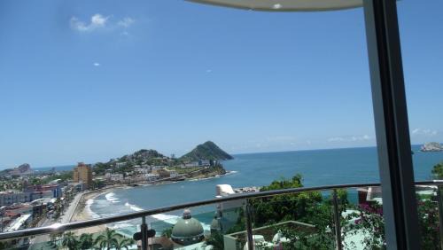 Balcones de Loma Linda Apartment | Suite Chiametlan Cerro de la Neveria MZ