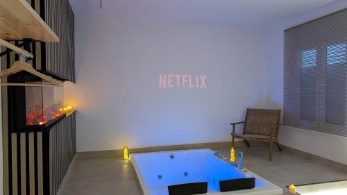 Torredonjimeno Apartment | Suite con jacuzzi y chimenea en Torredonjimeno - La suite de Don Ximeno