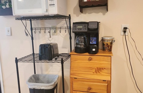 Troy House | Suite East Side