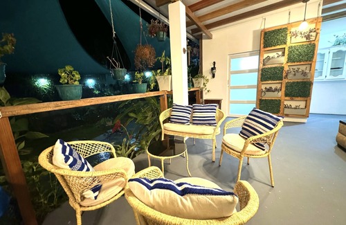 Pedro Vicente Maldonado Cabin | Suite Agua - The Garden House - Cabaña Independiente Bbq, Patio, Jardín, Terraza