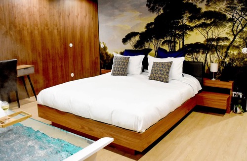 Guernes House | Suite 5*: Nid d'amour sur l'eau avec Jacuzzi