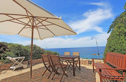 Costa Paradiso Villa | Suite Granito first row on the sea