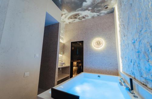 Montagnac Apartment | Suite Intemporelle