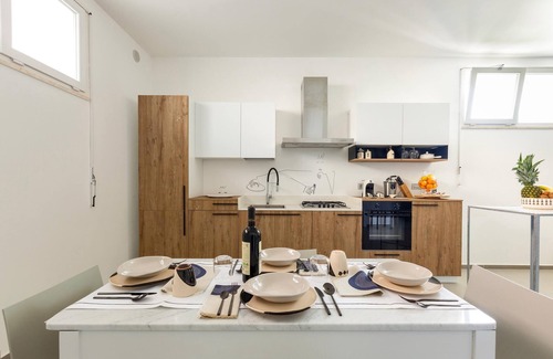 Ruffano House | Suite More by BarbarHouse
