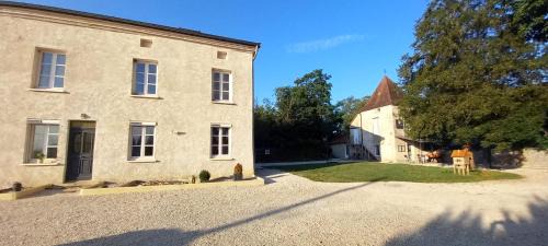 Pouilly-sur-Vingeanne Bed & Breakfast | Suite privée indépendant dans ancien pigeonniet