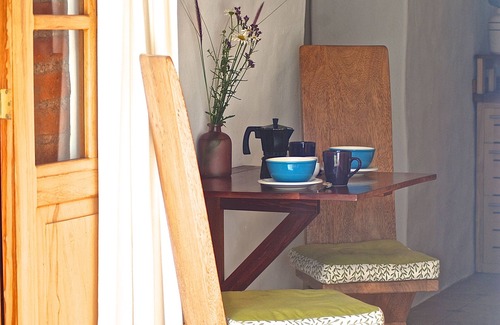 Centro Historico Apartment | Suite Tortuga with Beautiful Gardens in Historical Quito