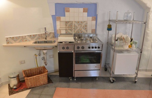 Sasso Barisano House | Suite with cave room