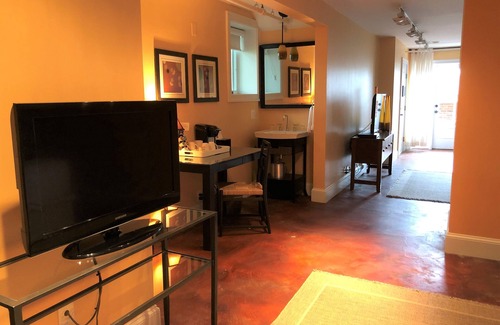 Culpeper Hotel | Suites at 249