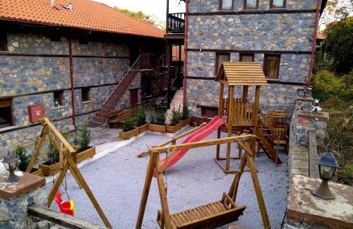 Aghios Athanasios House | Suites Mouses