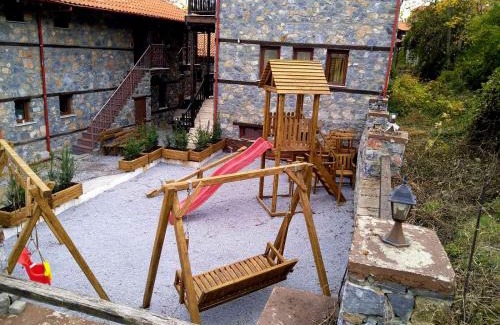 Aghios Athanasios House | Suites Mouses