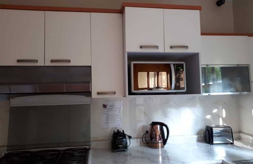 Popotla House | Suites Mar de Java: Hermosa Residencia Clásica ubicada, en la Ciudad de México.