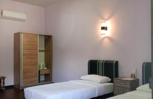 Sukau Bed & Breakfast | Sukau tomanggong view bed & breakfast