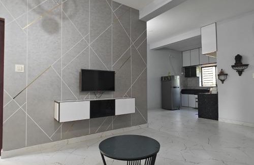 Adyar Apartment | Sukruthi service apartment
