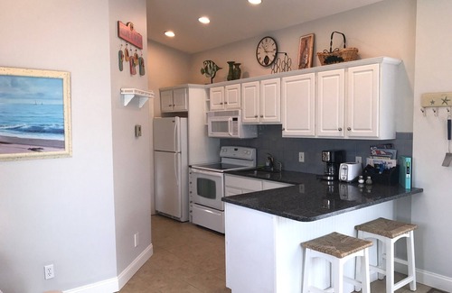 Misquamicut Condo | SUMMER 2025 GETAWAY! Great rates and Beach Parking included!