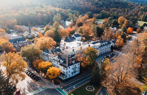 Lenox Dale House | Summer Cottage at The Lake!
