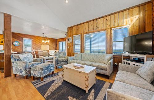 Kill Devil Hills Apartment | Summer Days 4 Bedroom Oceanfront Home