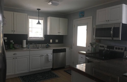 Tybee Island House | Summer Deals. Grill & Gazebo! 2 Bd 1 bath! Fenced Yard. Pet friendly! Near beach
