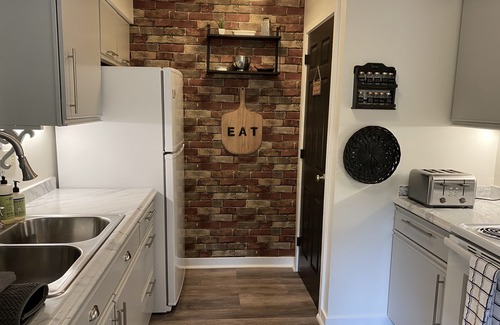 Stratton Mountain Condo | Summer getaway-walk to Stratton Village, tennis, fitness, and pool-Mtn. Views