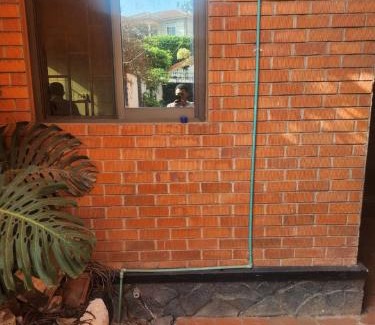 Muyenga House | Summer house