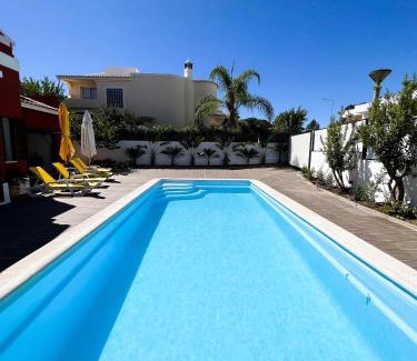 Gambelas Villa | Summer House with Private Pool