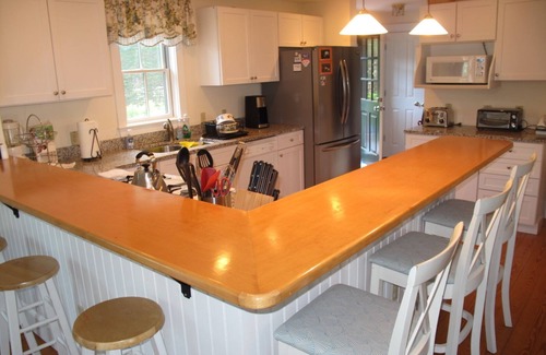 West of Town House | Summer in Nantucket in Ideal Location (Miacomet)