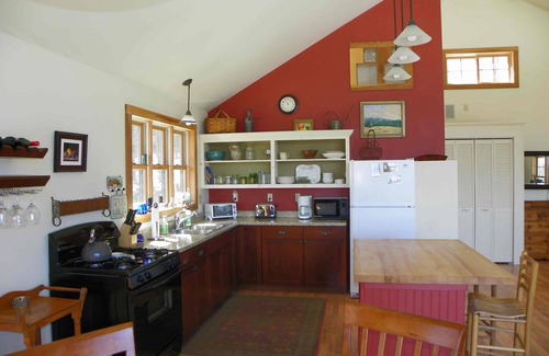 Jeffersonville Apartment | Summer in Vermont: Smugglers' Notch - bike, hike, art, breweries & more!
