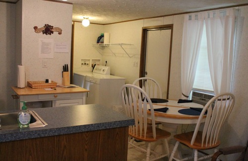 Deep Gap Cottage | SUMMER SPECIAL PRIVATE & PEACEFUL IN HIGH COUNTRY MOUNTAINS 4TH NIGHT @ 25% off
