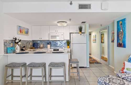 Ocean View Halifax Estates Apartment | "Summer Winds" @ Sunglow Resorts with Spectacular Ocean View