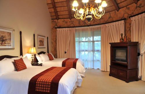Matsapha Resort | Summerfield Botanical Garden & Exclusive Resort
