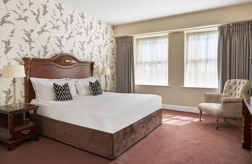 Enniskerry Hotel | Summerhill House Hotel