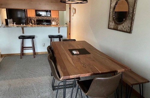 Summit Cove Condo | Summit County Mountain View Condo