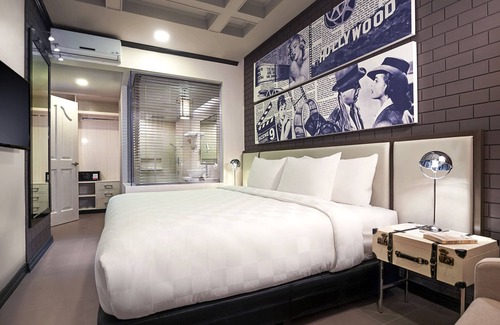Valencia Hotel | Summit Hotel Magnolia