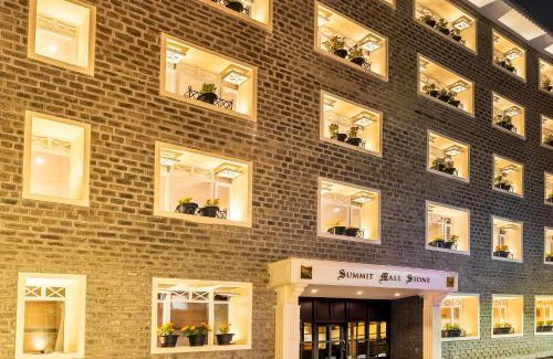 Darjeeling Hotel | Summit Mall Stone Hotel
