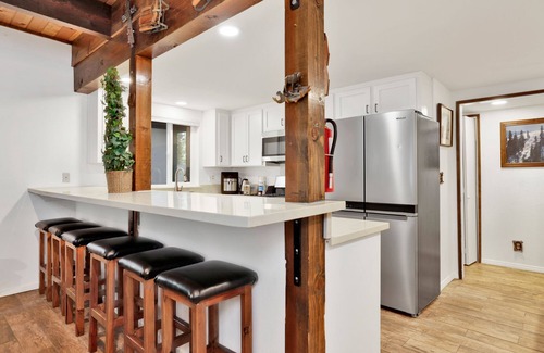 Summit Estates House | Summit Ski Condo by Big Bear Vacations